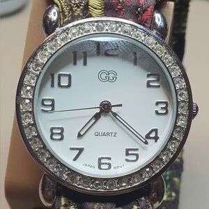 🦋10/$20🦋 CG Silver/White Floral Print Band Women's Watch